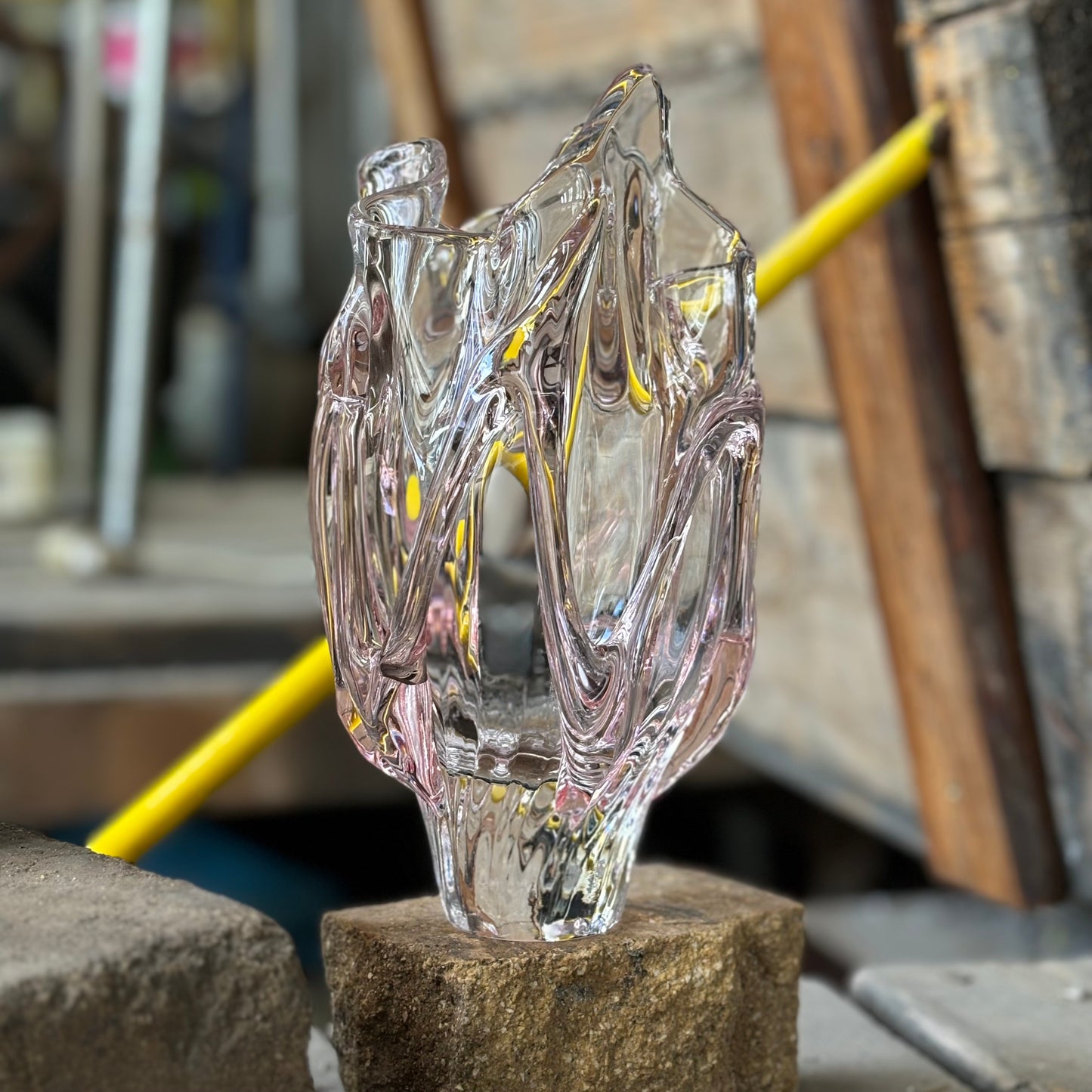Kodanska Faith Vase 01 Art Vase Pink w. Art