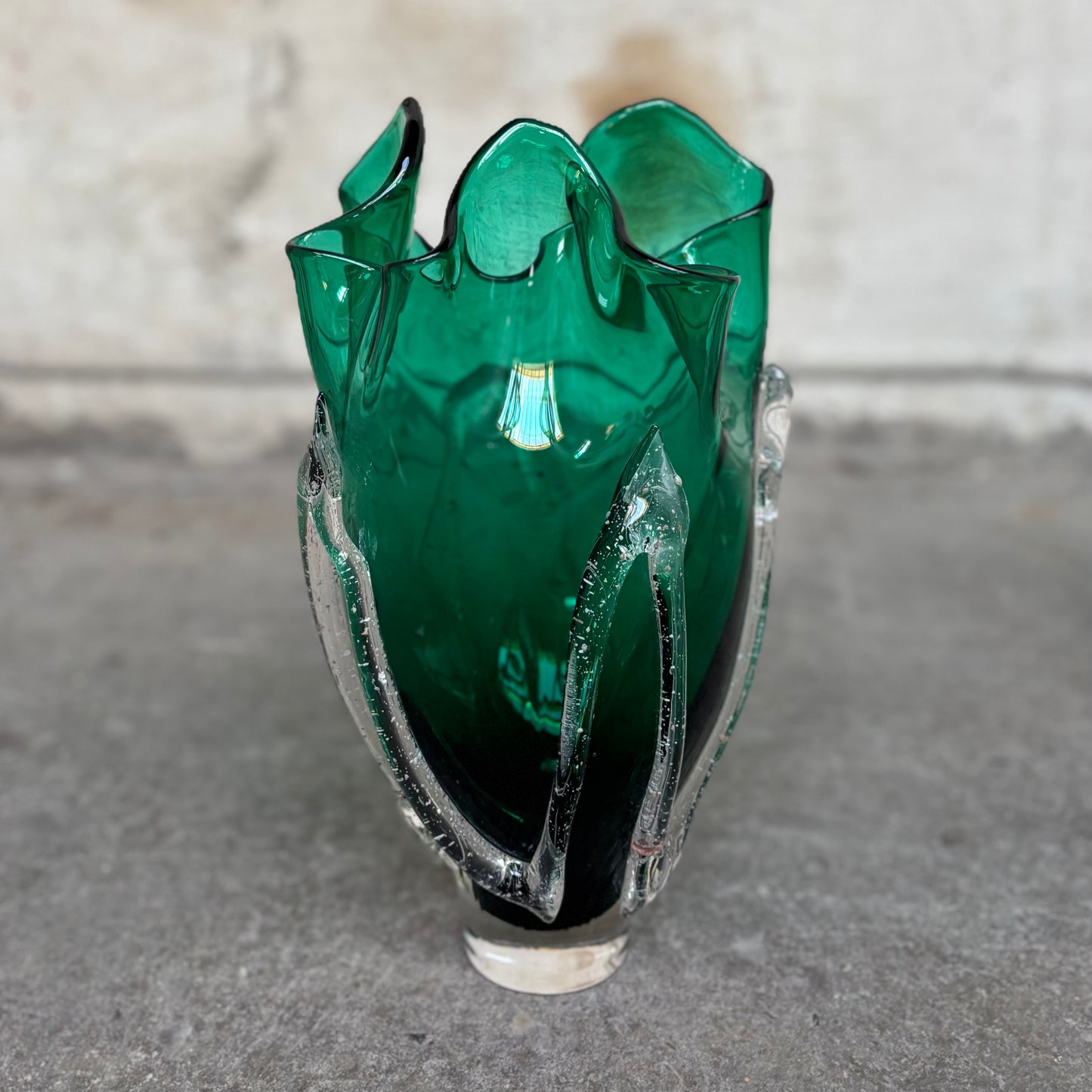 Kodanska Faith Vase 02 Art Vase Green W/Sand Art