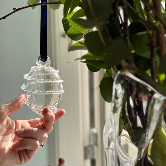Kodanska Seasons in Glass Ornament Ornament Clear w. Spiral Sand Art DK
